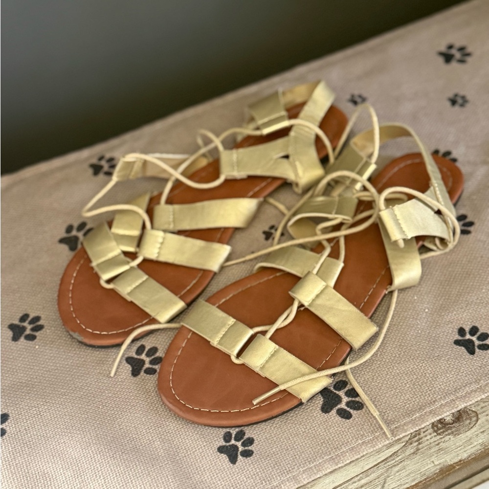 Women's Shoes | Sandals | Solemates | Size XL 8/10